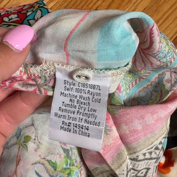 Johnny Was Multicolor Floral and Geometric Top - Picture 4 of 4